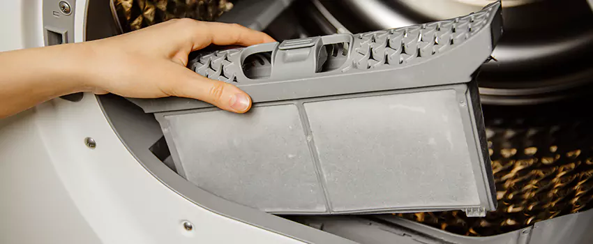 Signs Of A Clogged Dryer Lint Trap in Wade Hampton, South Carolina